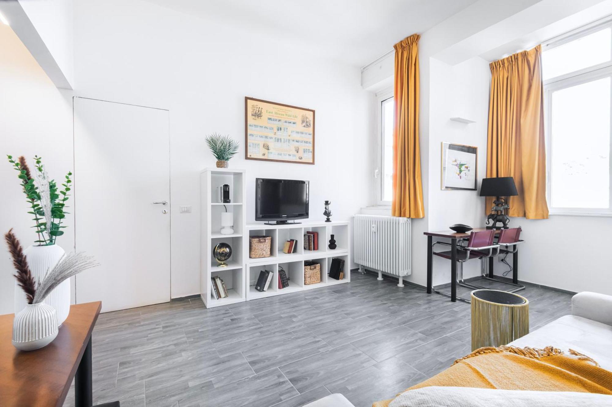 Easylife - Studio Moderno E Luminoso In Repubblica Milán Exterior foto